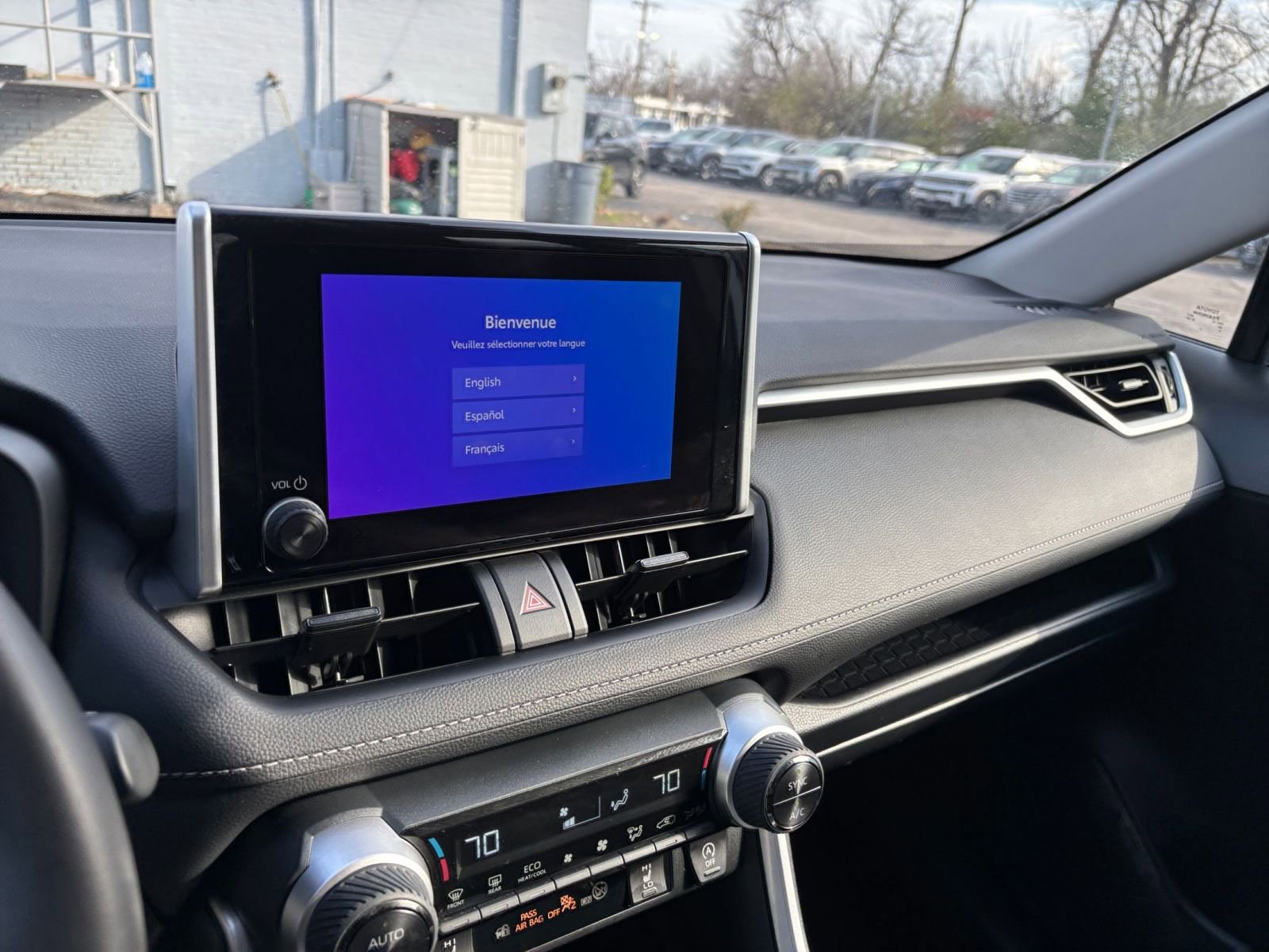 Used 2025 Toyota RAV4 XLE w/ Weather Package FWD image 33