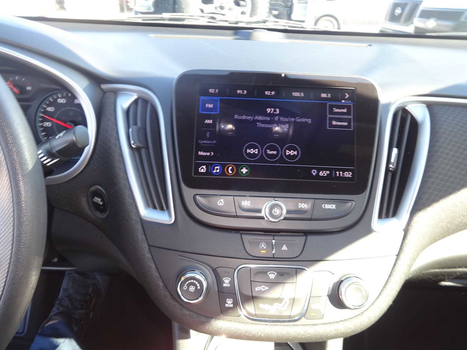 Used 2021 Chevrolet Malibu LS image 12