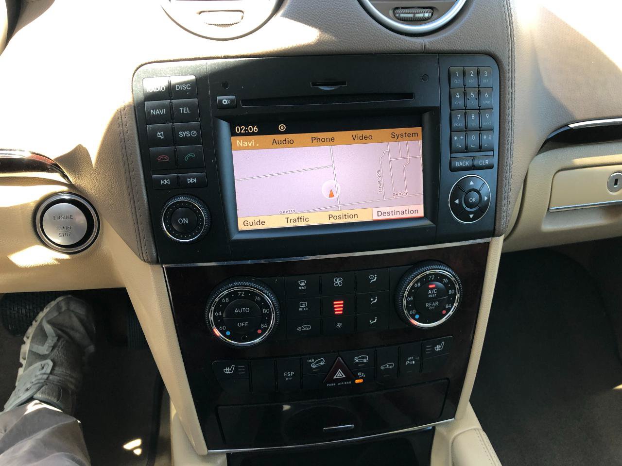Used 2010 Mercedes-Benz GL 450 4MATIC image 27