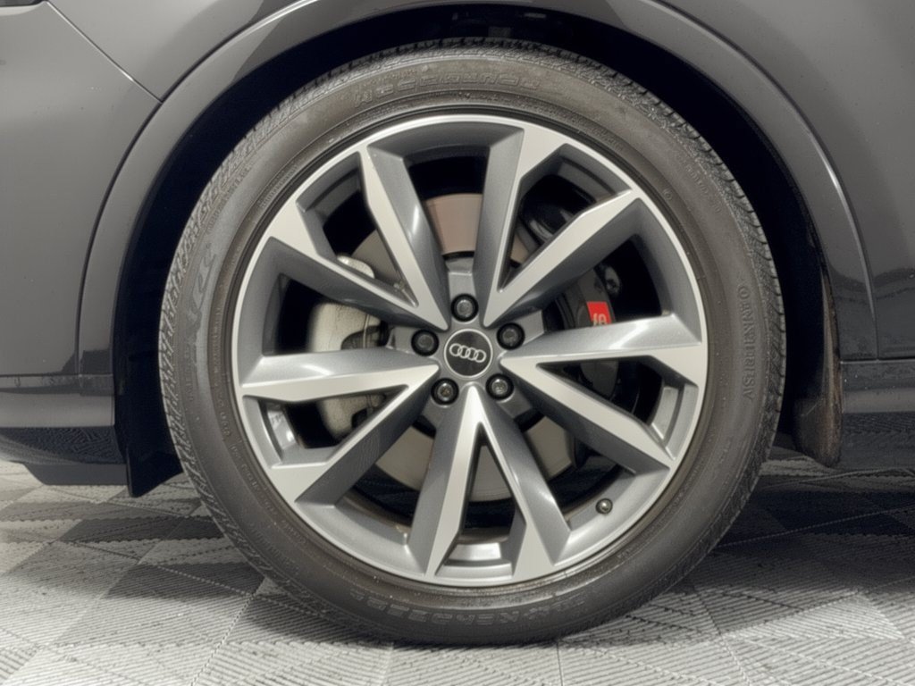 Used 2023 Audi SQ7 Prestige w/ Prestige Package AWD/4WD image 13