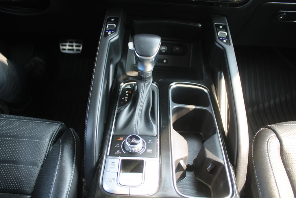 Certified 2022 Kia Telluride SX w/ SX Prestige Package AWD/4WD image 40