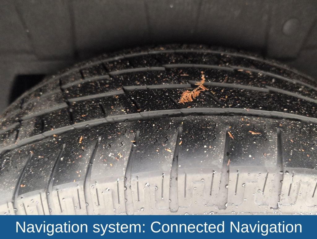 Used 2024 Ford Expedition Limited image 26