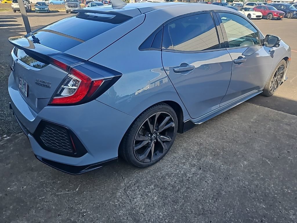 Used 2017 Honda Civic Sport Touring image 3