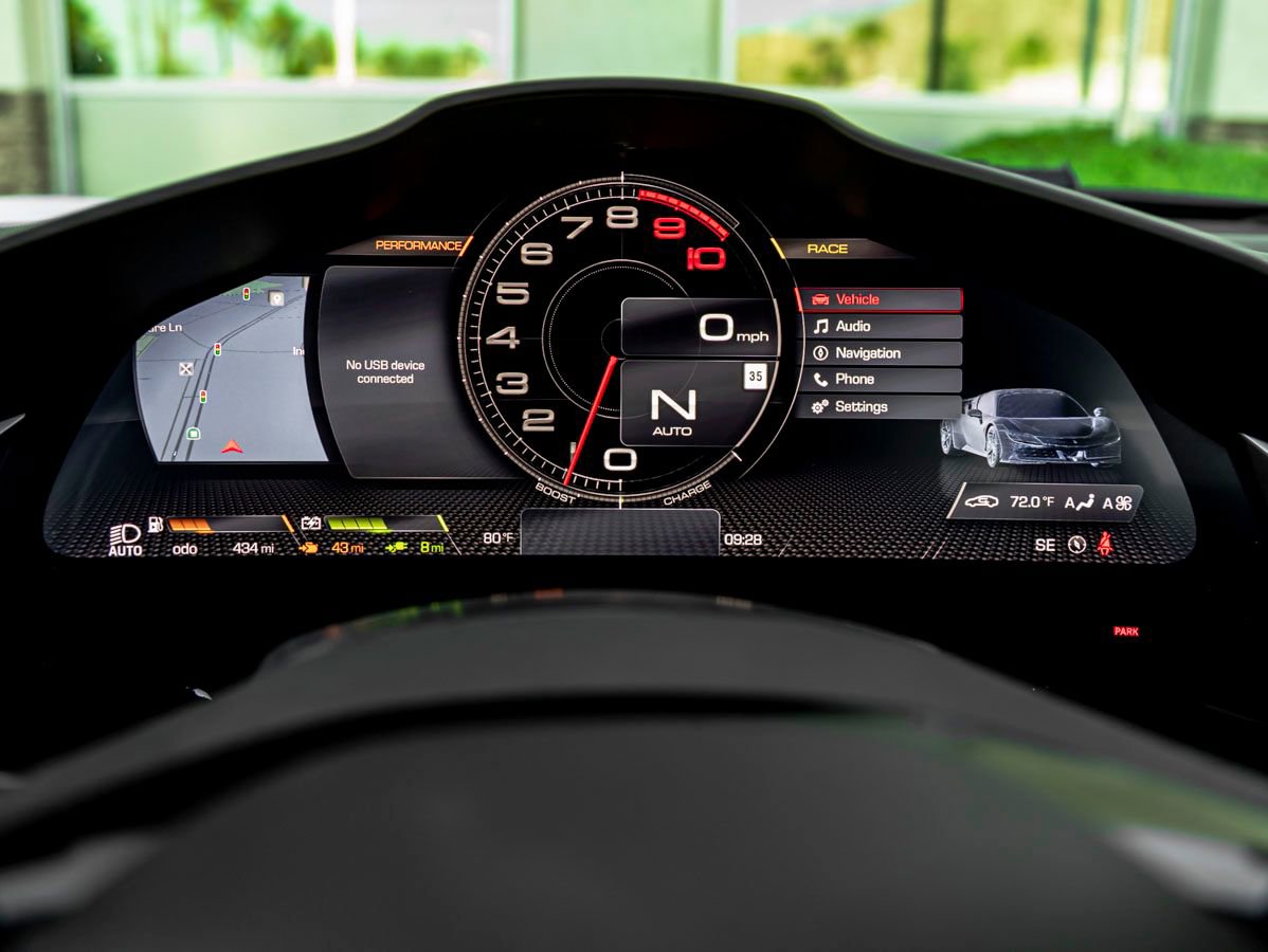 Used 2024 Ferrari SF90 Spider AWD/4WD image 18