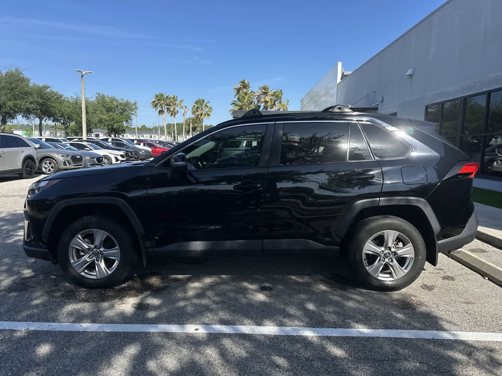 Used 2023 Toyota RAV4 XLE w/ Convenience Package AWD/4WD image 5