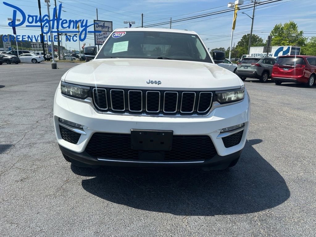 Used 2023 Jeep Grand Cherokee Limited w/ Luxury Tech Group II RWD image 5