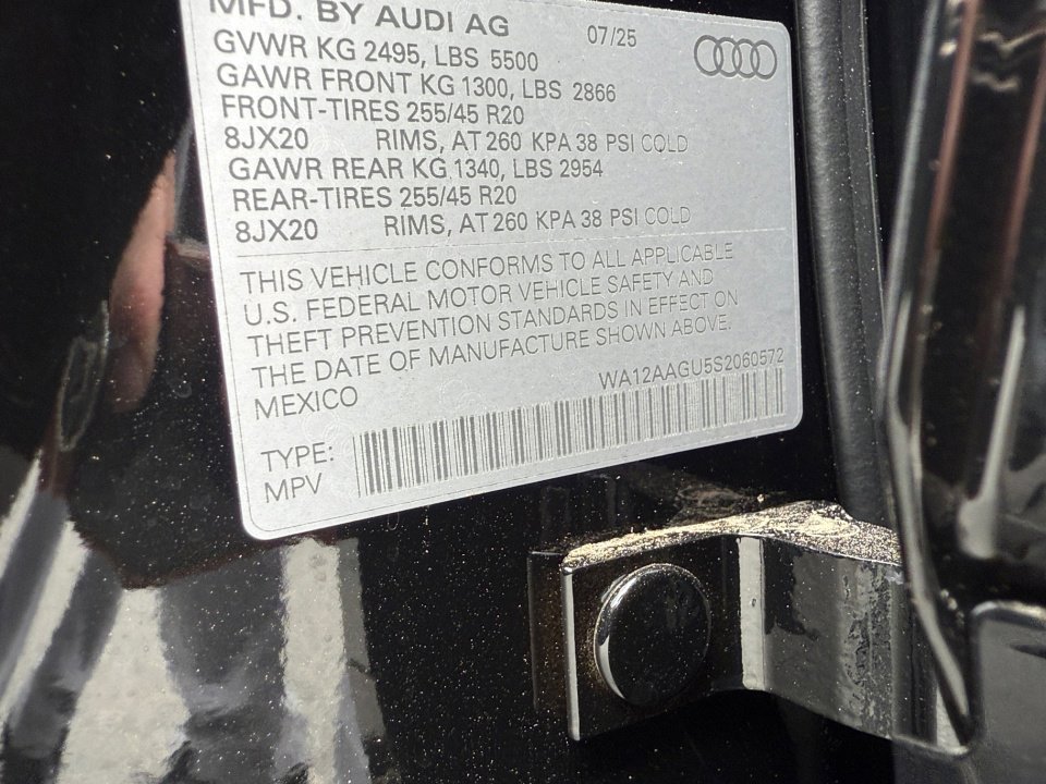 New 2025 Audi Q5 Premium Plus image 35