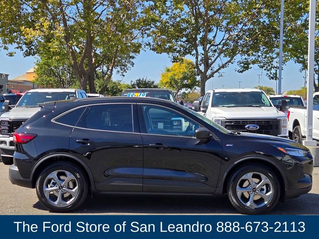 New 2025 Ford Escape ST-Line w/ Tech Pack #1 image 10