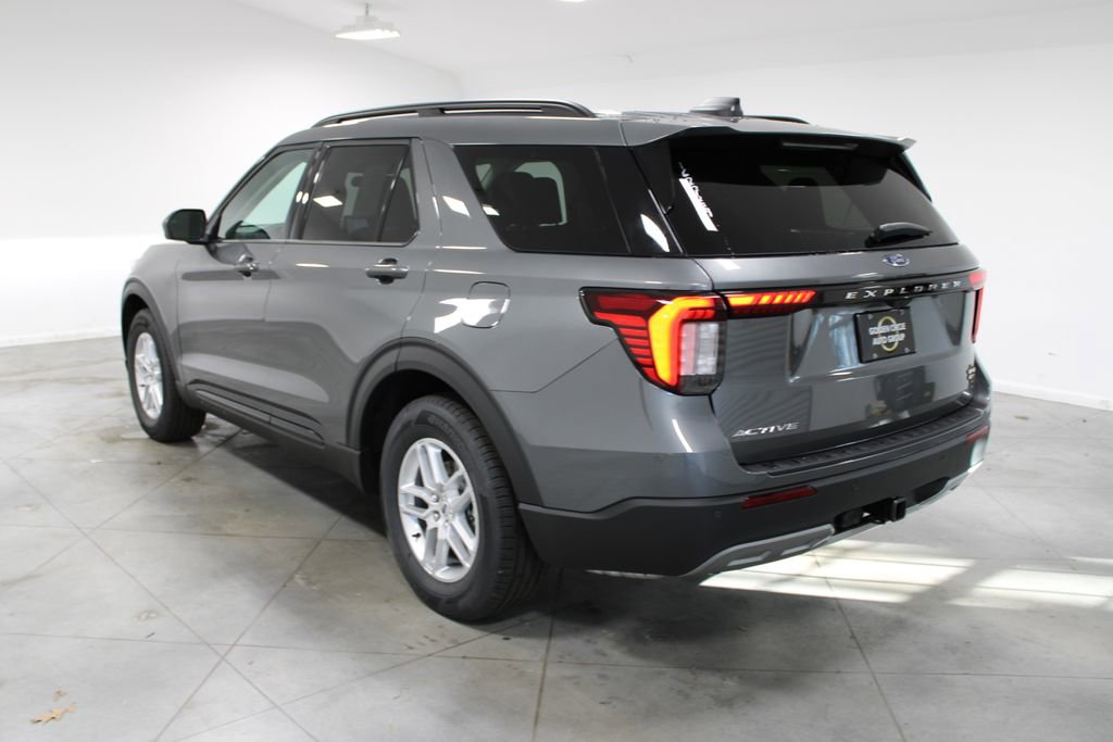 New 2026 Ford Explorer Active w/ Active Comfort Package image 6