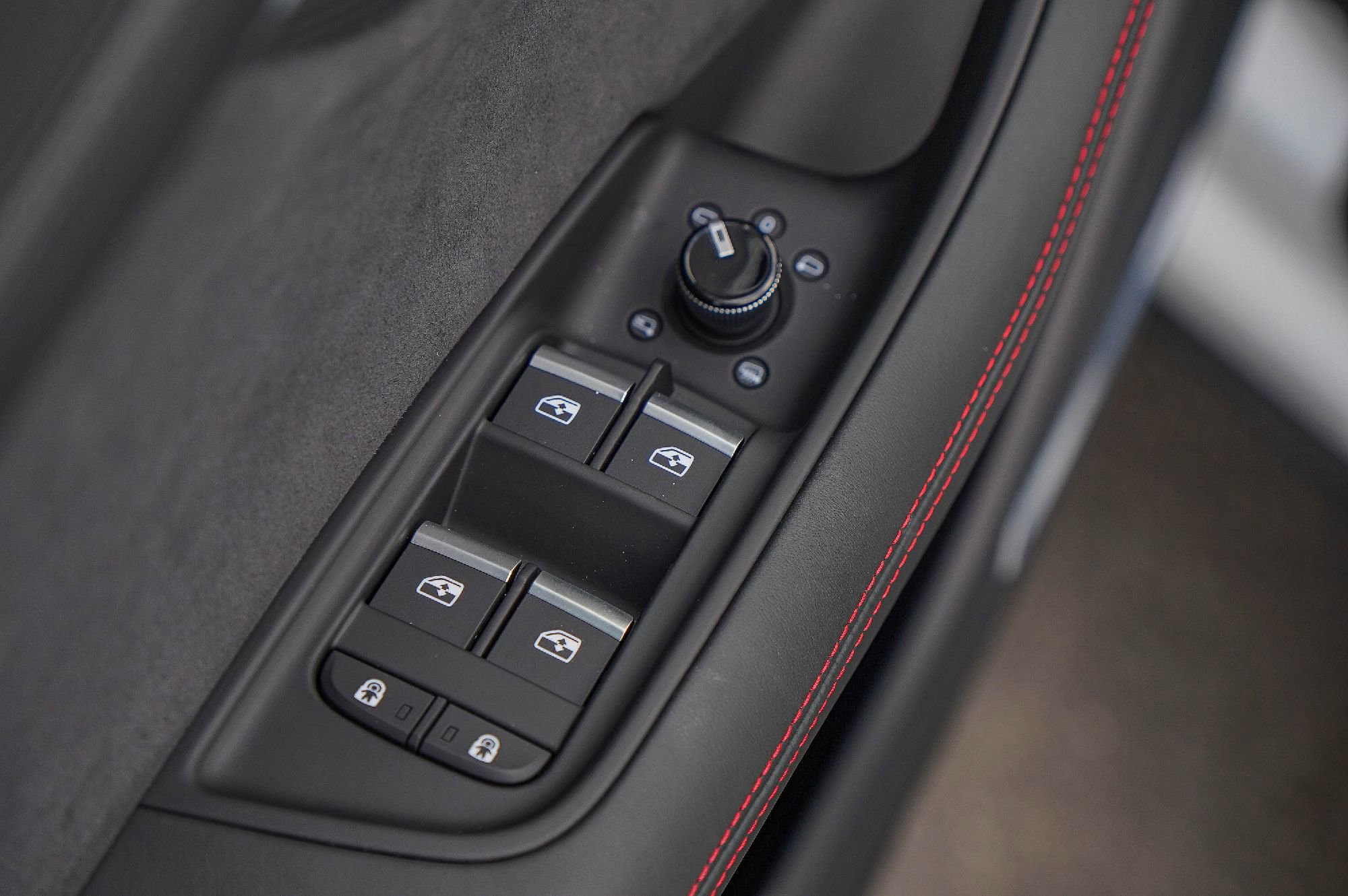 New 2026 Audi SQ8 Prestige image 18