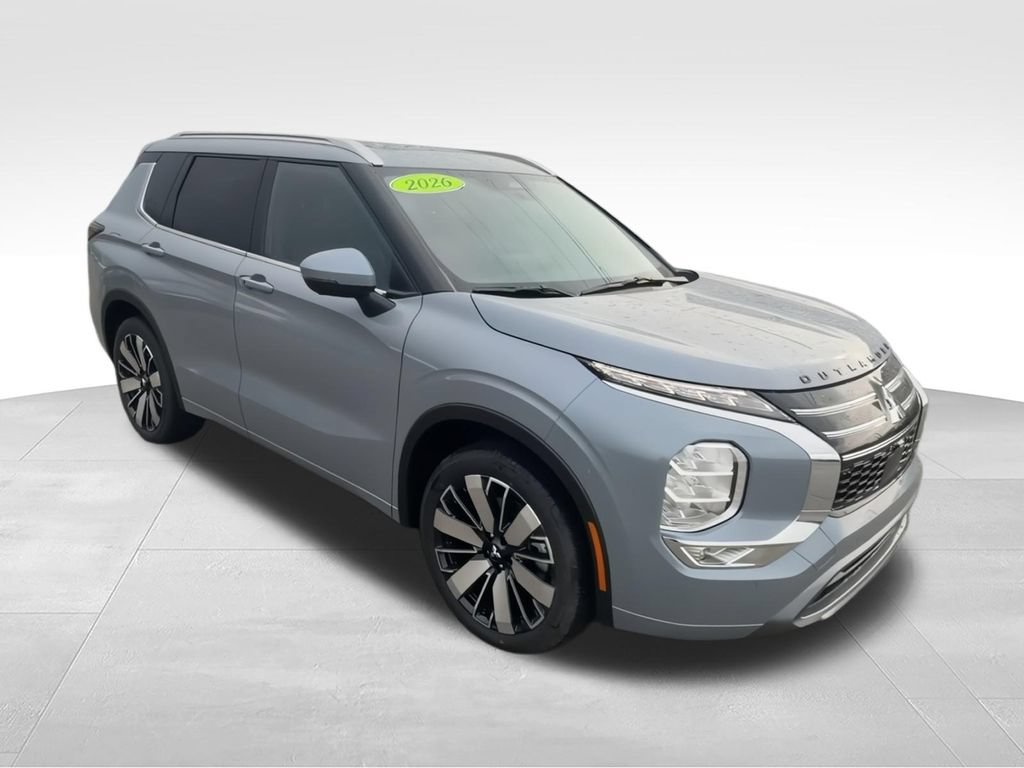 New 2026 Mitsubishi Outlander SEL FWD image 2