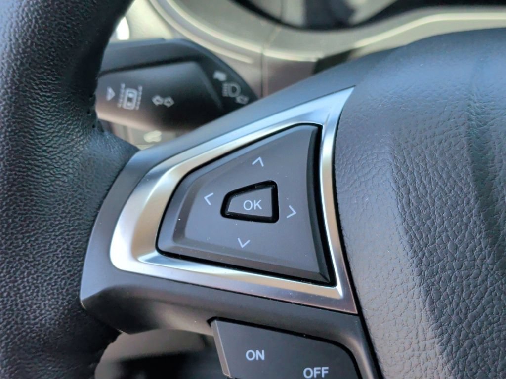 Used 2022 Ford Edge SEL w/ Convenience Package AWD/4WD image 17