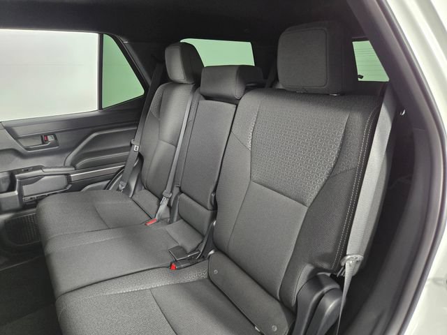 Used 2026 Toyota 4Runner SR5 AWD/4WD image 16
