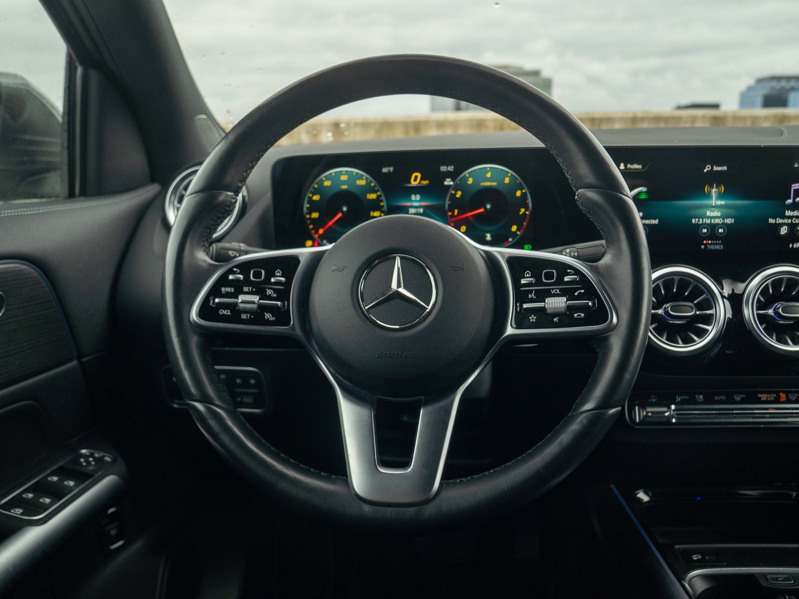 Certified 2023 Mercedes-Benz GLA 250 4MATIC image 23