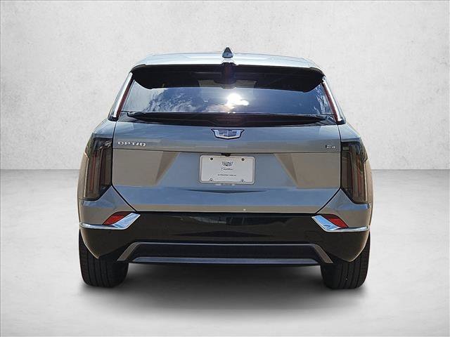 New 2027 Cadillac Optiq Premium Luxury w/ LPO, Floor Liner Package AWD/4WD image 8