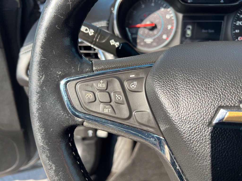 Used 2019 Chevrolet Cruze Premier FWD image 38