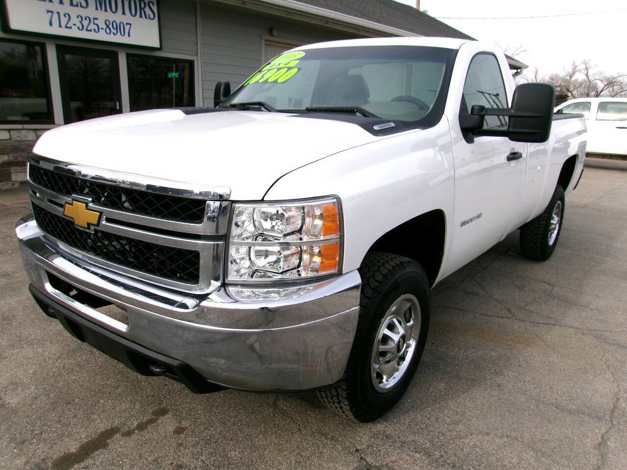 Used 2013 Chevrolet Silverado 2500 W/T w/ Snow Plow Prep Package image 9