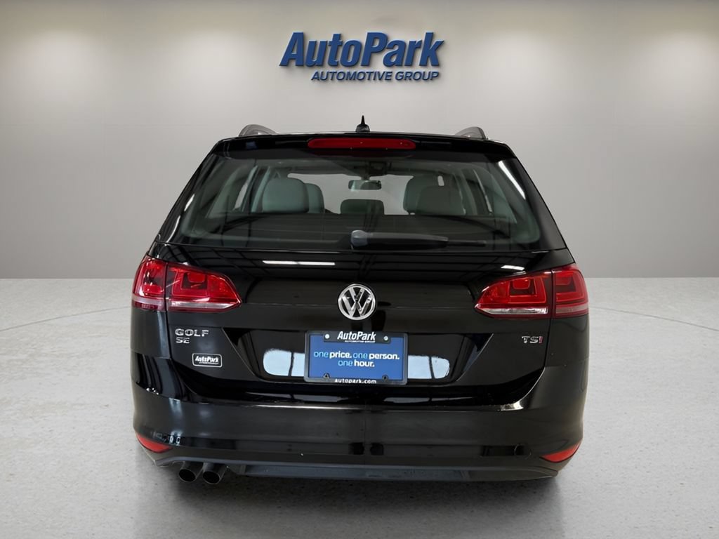 Used 2016 Volkswagen Golf SE FWD image 6