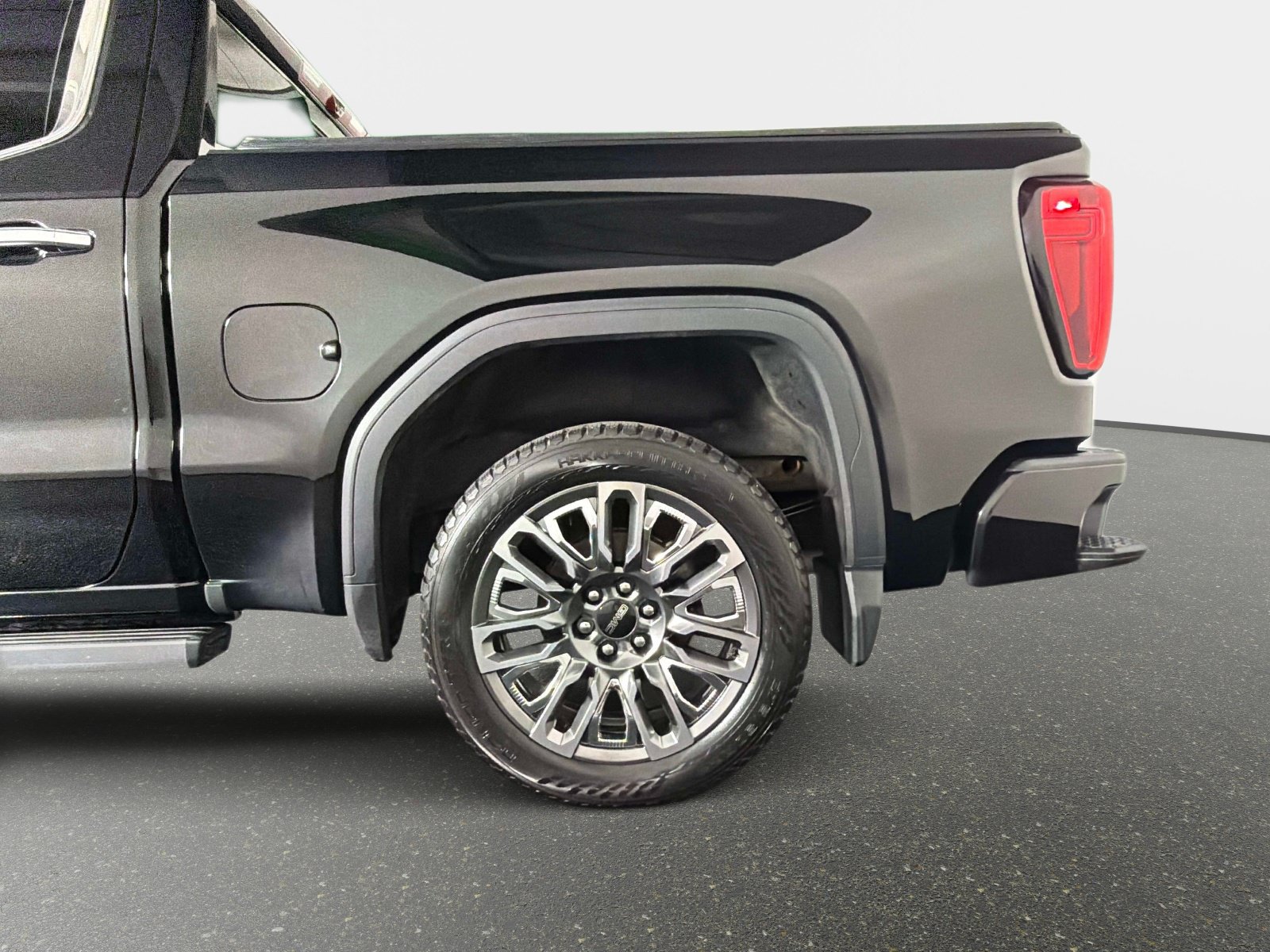 Used 2024 GMC Sierra 1500 Denali Ultimate AWD/4WD image 15