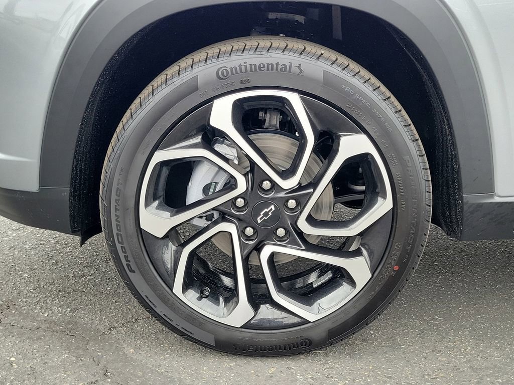 New 2026 Chevrolet Trax RS w/ Driver Confidence Package FWD image 24