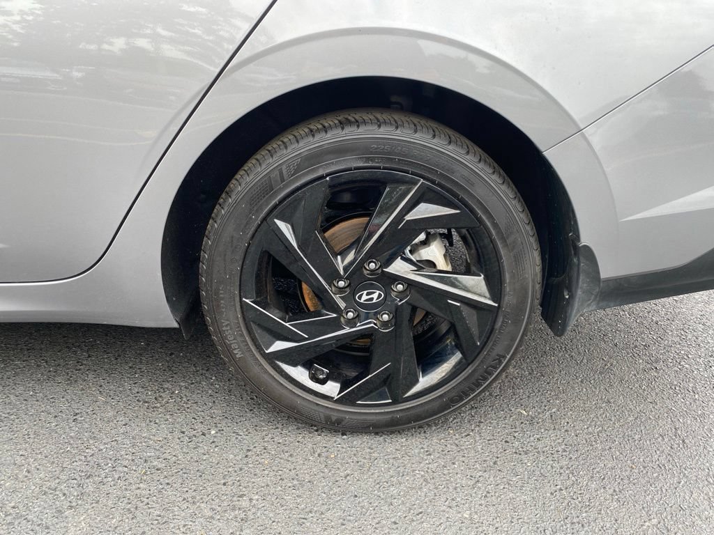 New 2026 Hyundai Elantra Sport FWD image 9