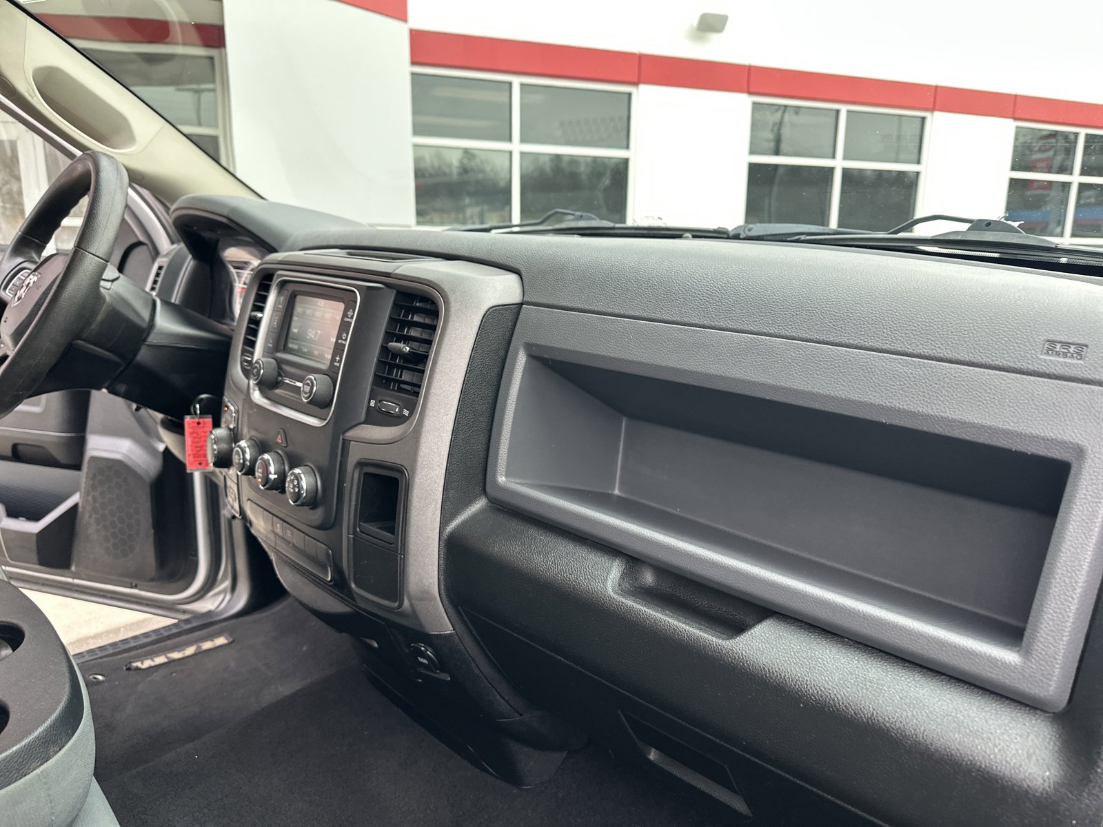 Used 2015 RAM 1500 Express image 24
