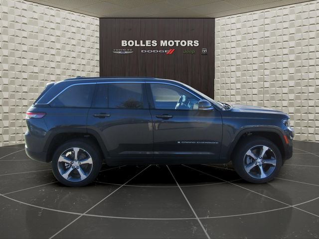 New 2024 Jeep Grand Cherokee Limited 4xe w/ Luxury Tech Group II
