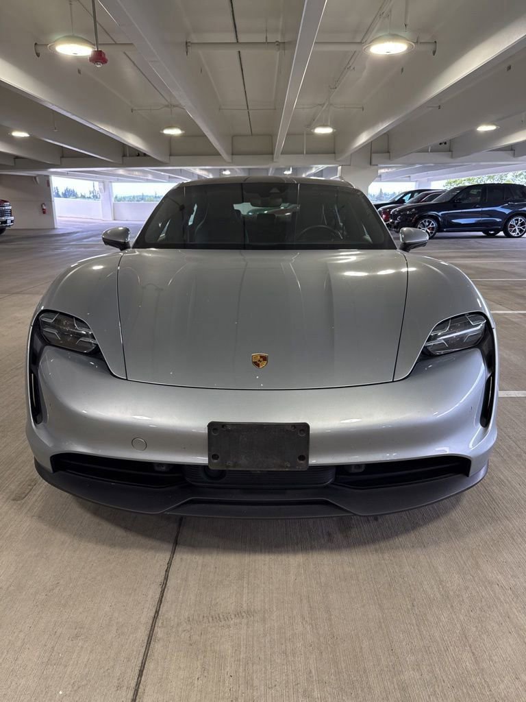Used 2020 Porsche Taycan 4S AWD/4WD image 2