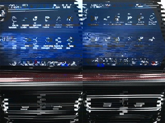 New 2026 Chevrolet Traverse RS image 24