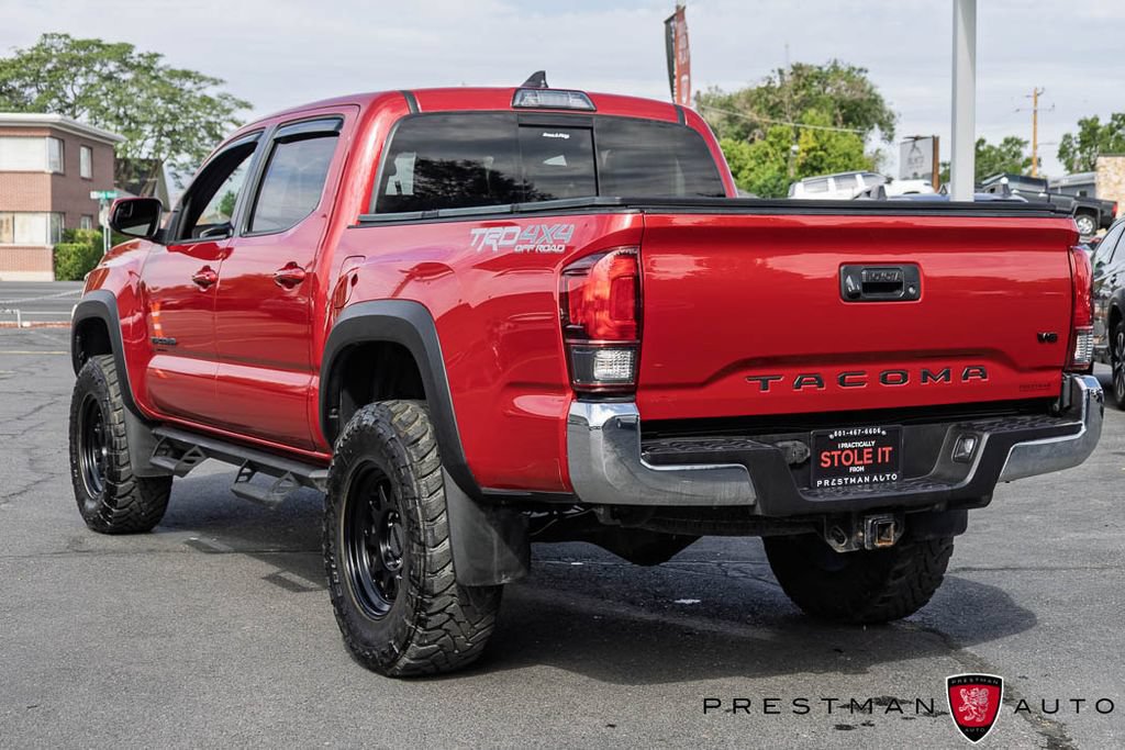 Used 2019 Toyota Tacoma TRD Off-Road AWD/4WD image 17