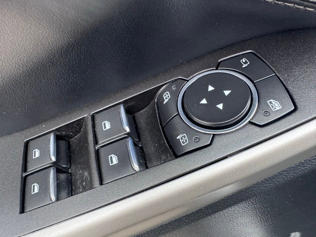 Certified 2022 Ford Explorer Limited w/ Equipment Group 301A image 28