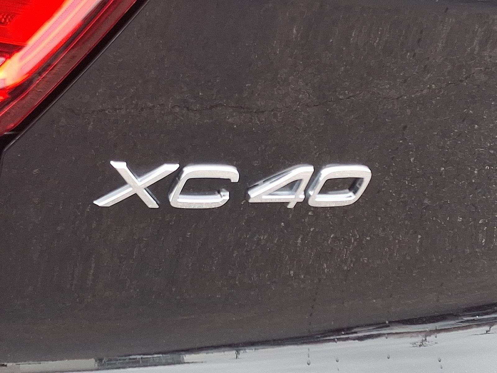 Certified 2023 Volvo XC40 B5 Ultimate w/ Climate Package AWD/4WD image 30