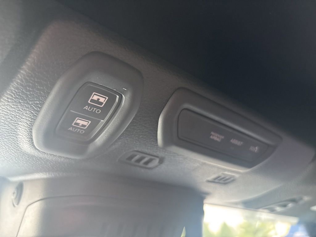 Used 2022 Jeep Wrangler Unlimited Rubicon w/ Xtreme Recon 35" Tire Package image 34