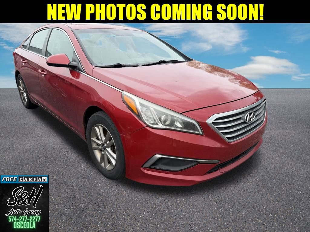 Used 2017 Hyundai Sonata SE image 1