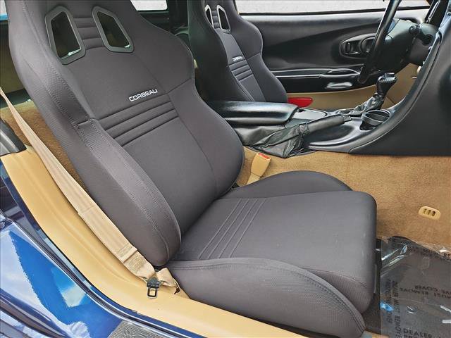 Used 2000 Chevrolet Corvette Coupe w/ Roof Pkg RWD image 15