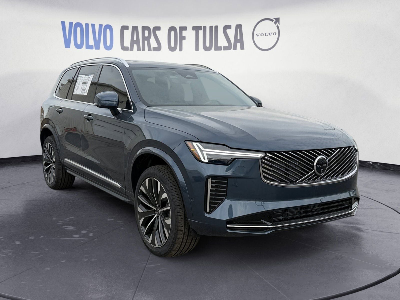 New 2026 Volvo XC90 B6 Plus AWD/4WD image 7