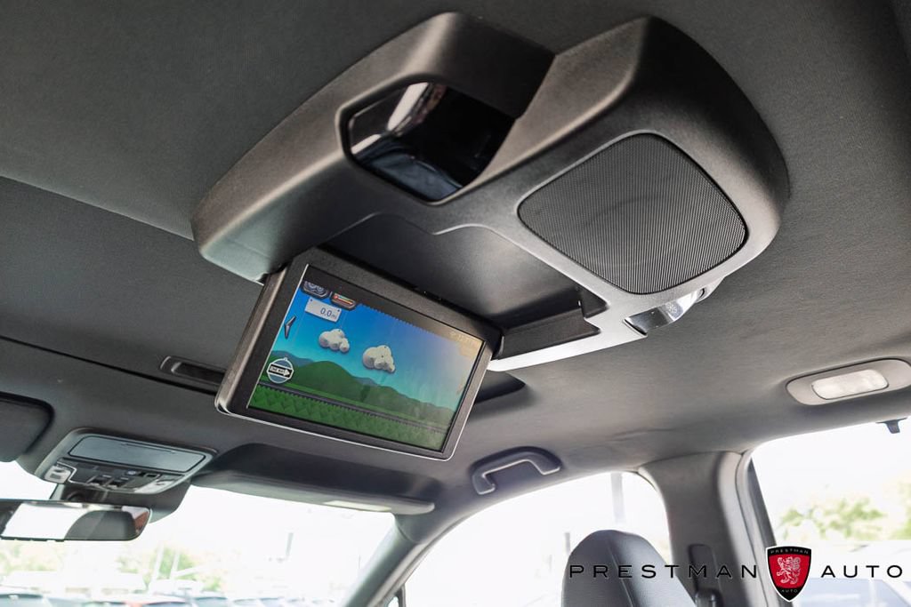 Used 2022 Honda Pilot Black Edition image 44
