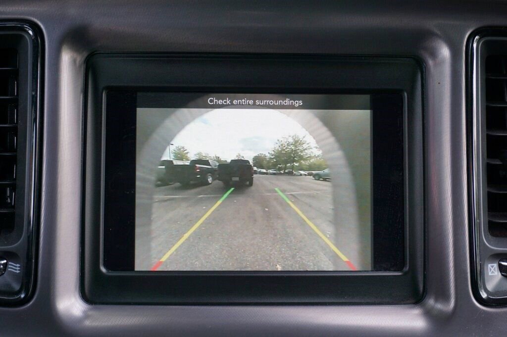 Used 2022 Dodge Challenger GT w/ Driver Convenience Group image 16