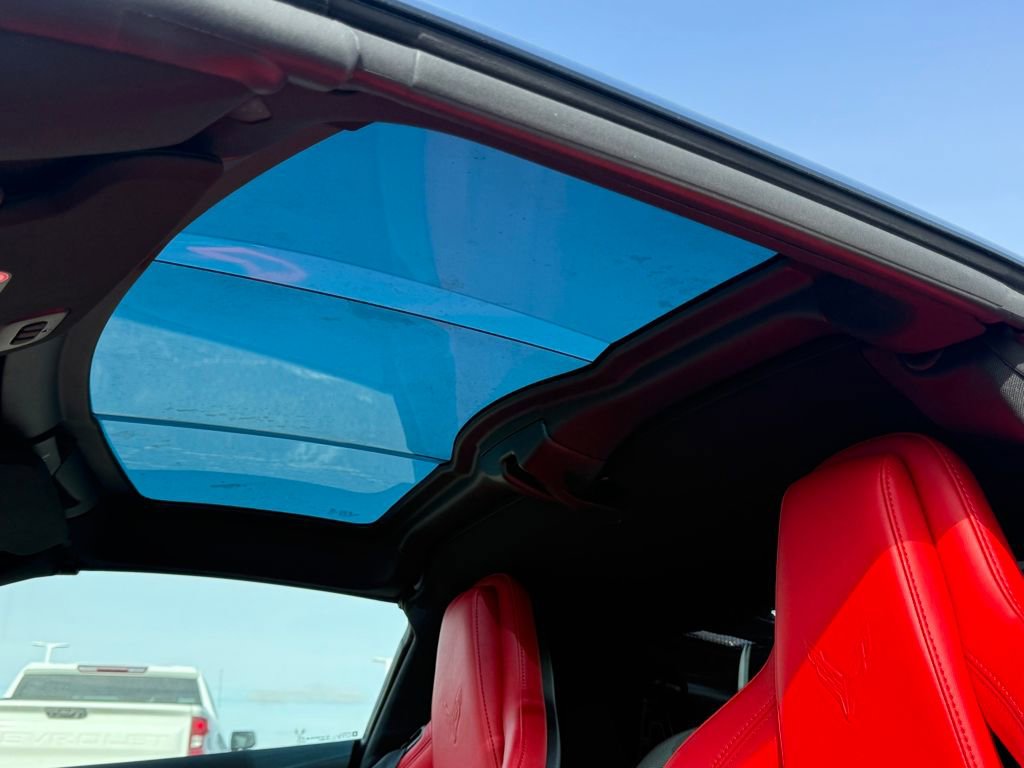 New 2025 Chevrolet Corvette Stingray Preferred Cpe w/ 2LT image 8
