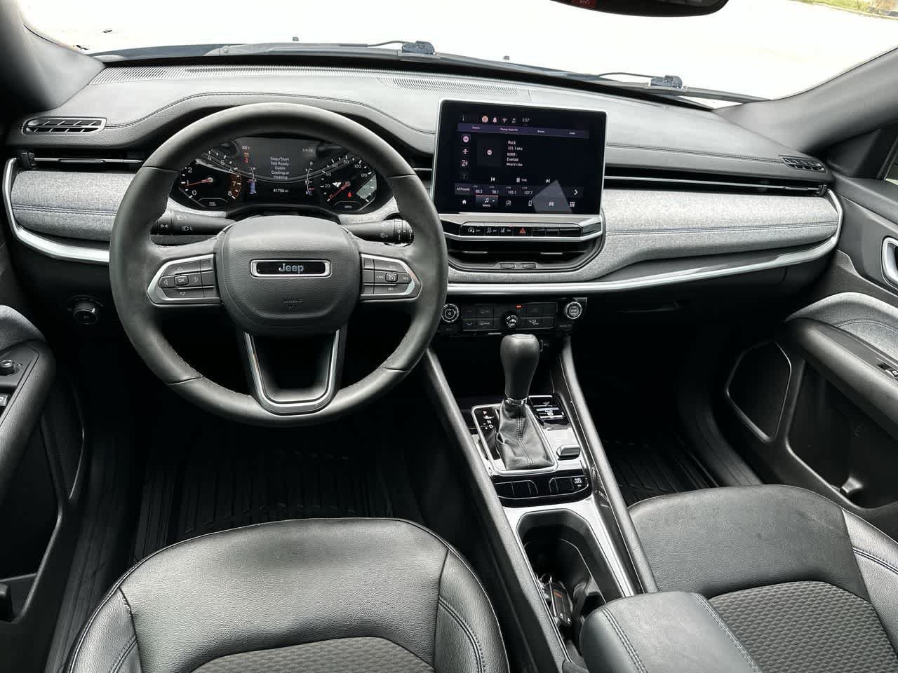 Certified 2024 Jeep Compass Latitude AWD/4WD image 23