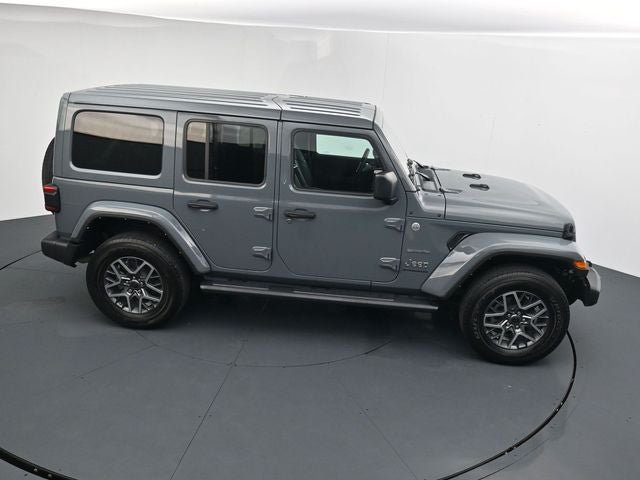 Used 2024 Jeep Wrangler Unlimited Sahara w/ Safety Group AWD/4WD image 38