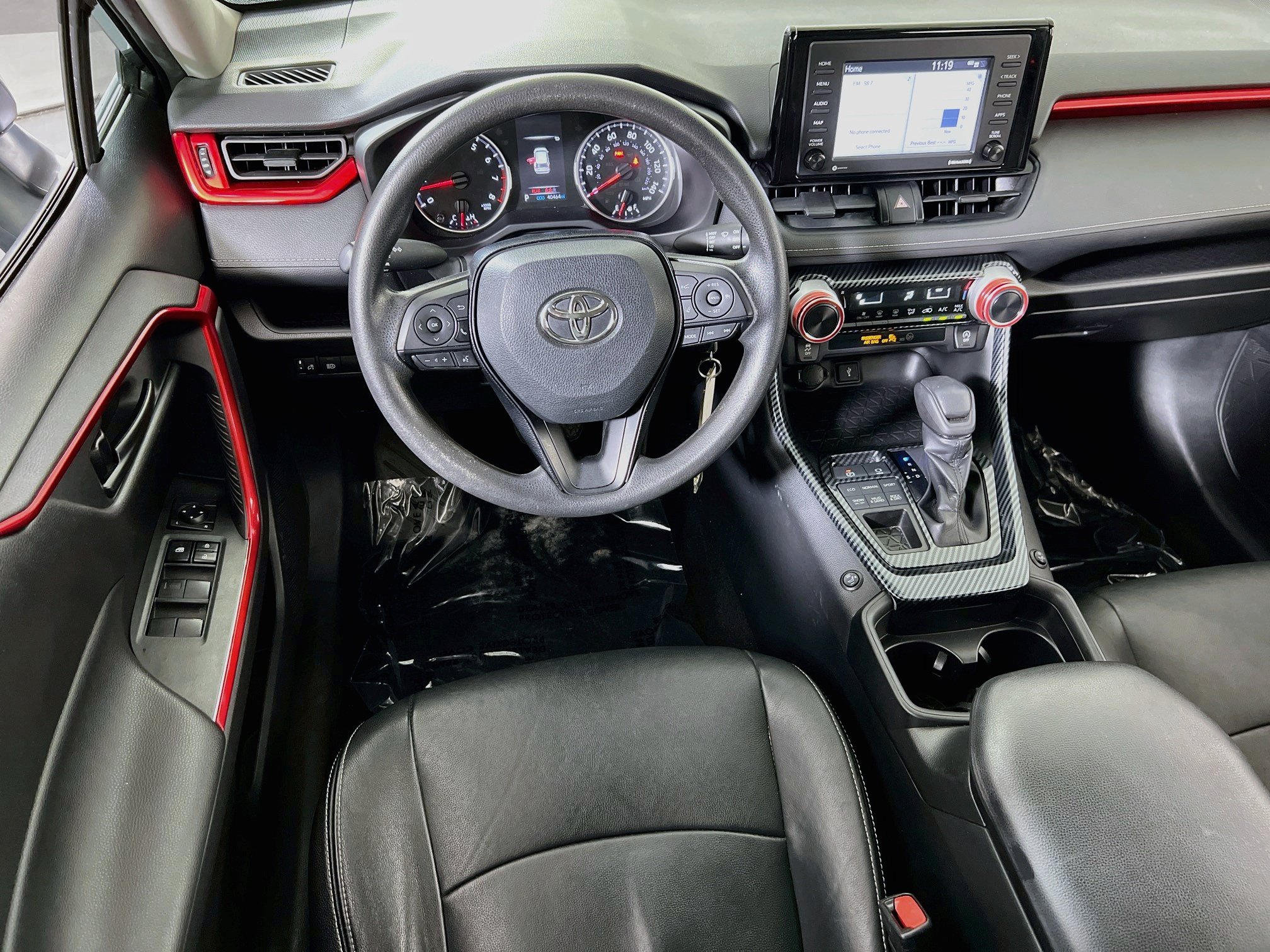 Used 2021 Toyota RAV4 LE w/ Carpet Mat Package (TMS) AWD/4WD image 20