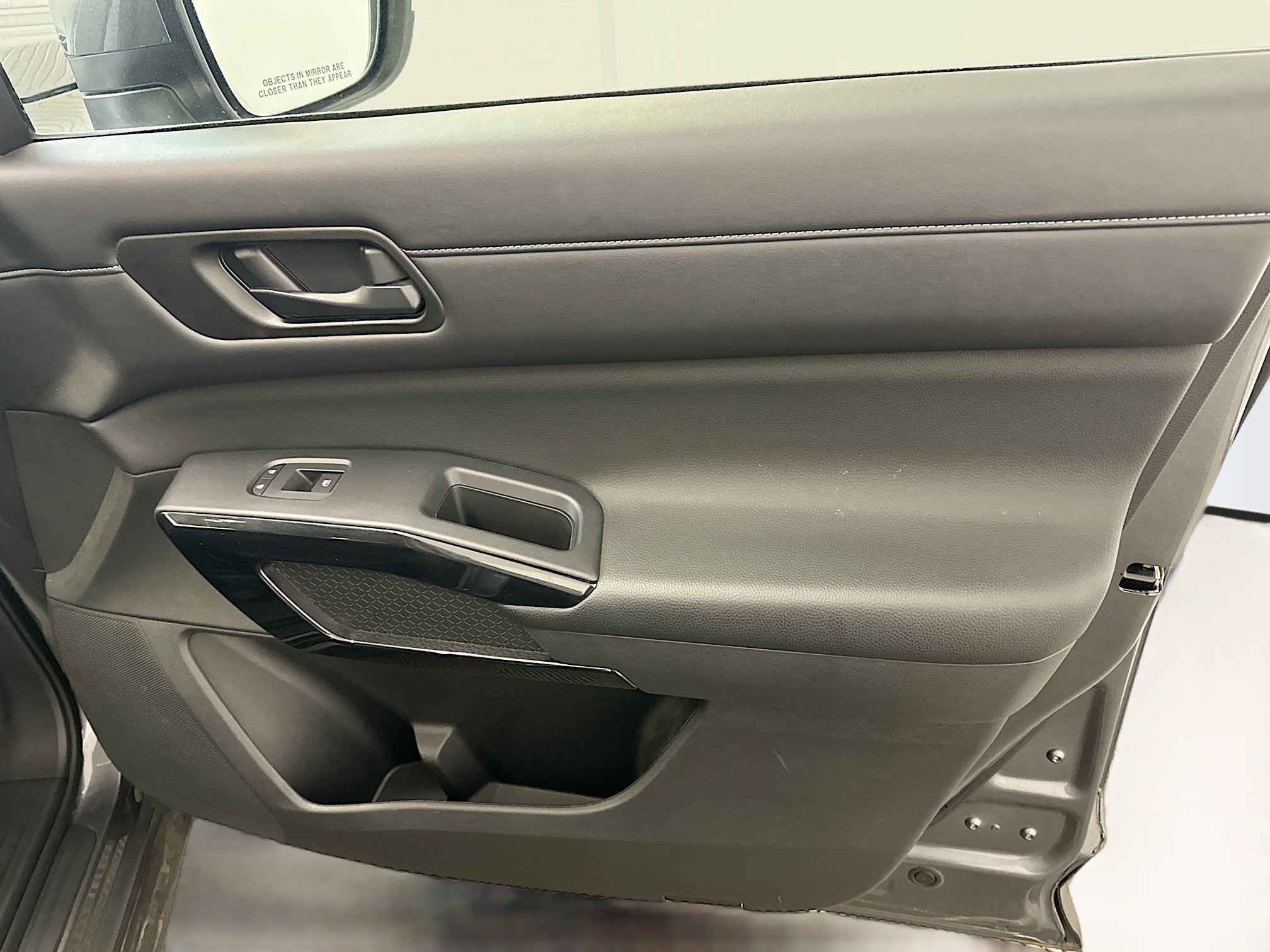 Used 2023 Nissan Pathfinder SV AWD/4WD image 33