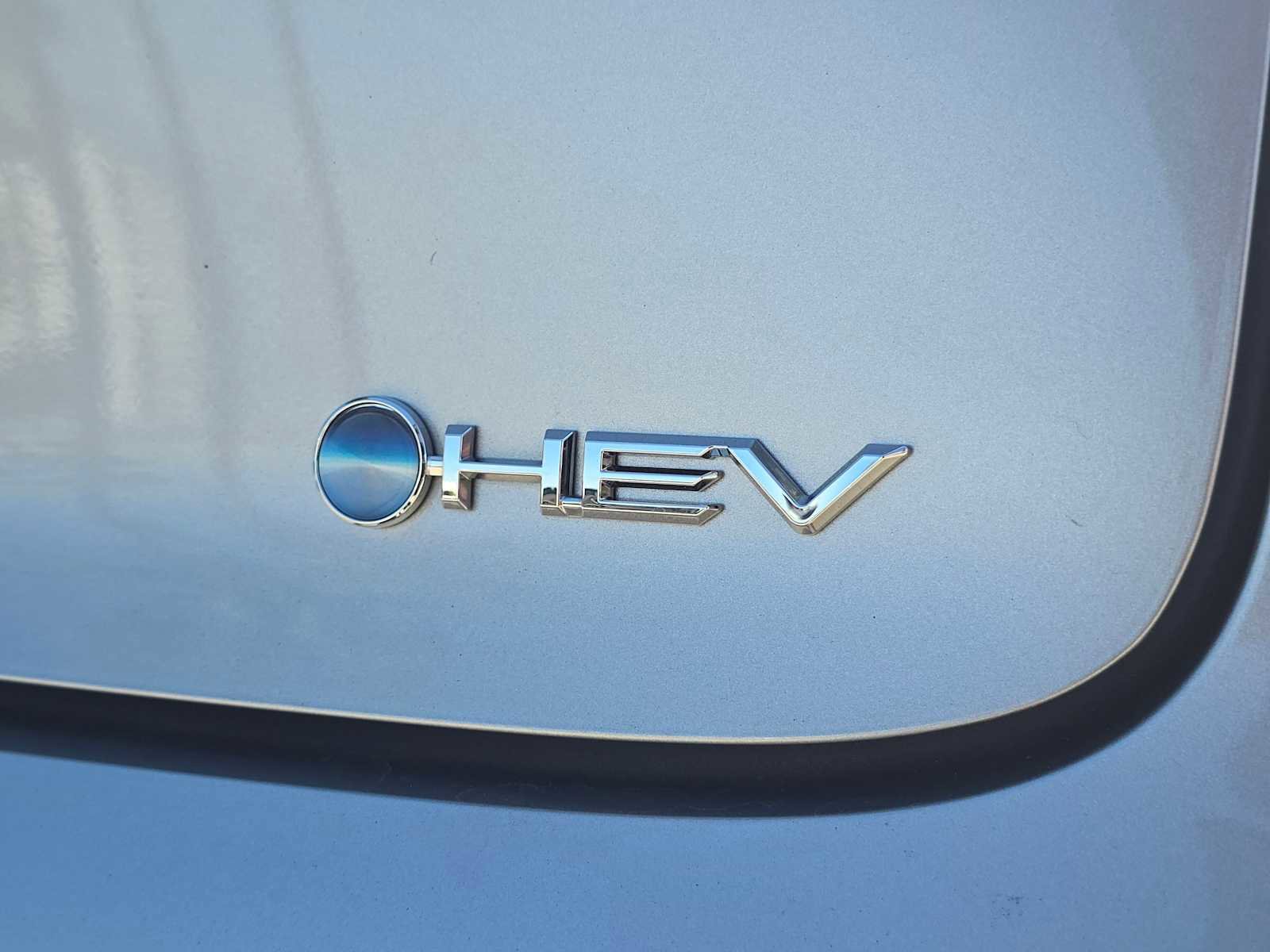 Used 2025 Toyota Prius XLE FWD image 13