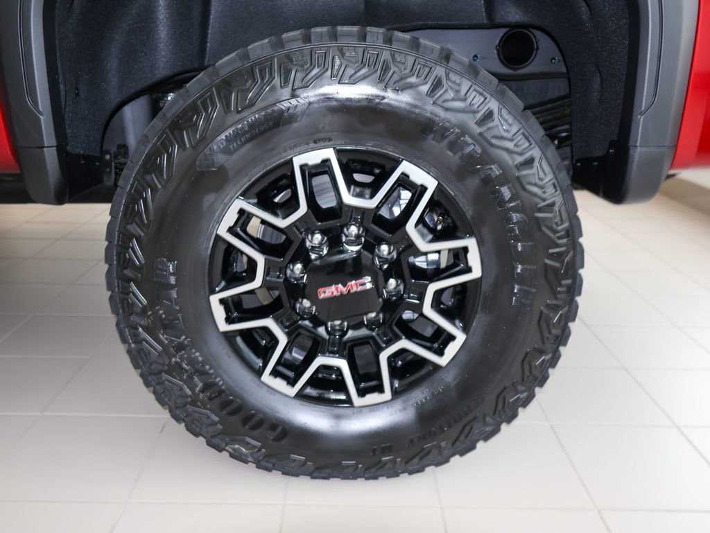 New 2026 GMC Sierra 2500 AT4X w/ LPO, Black Badging Package image 38