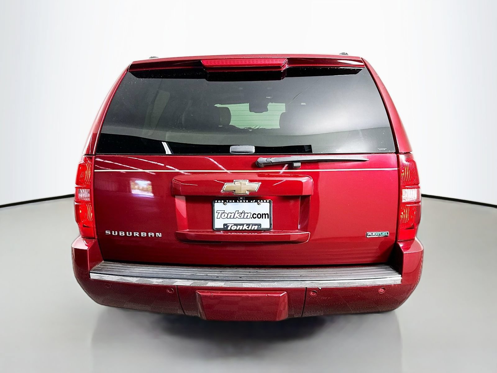 Used 2010 Chevrolet Suburban LTZ AWD/4WD image 7