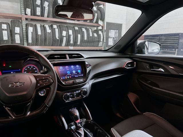Used 2021 Chevrolet TrailBlazer RS w/ Sun and Liftgate Package image 26