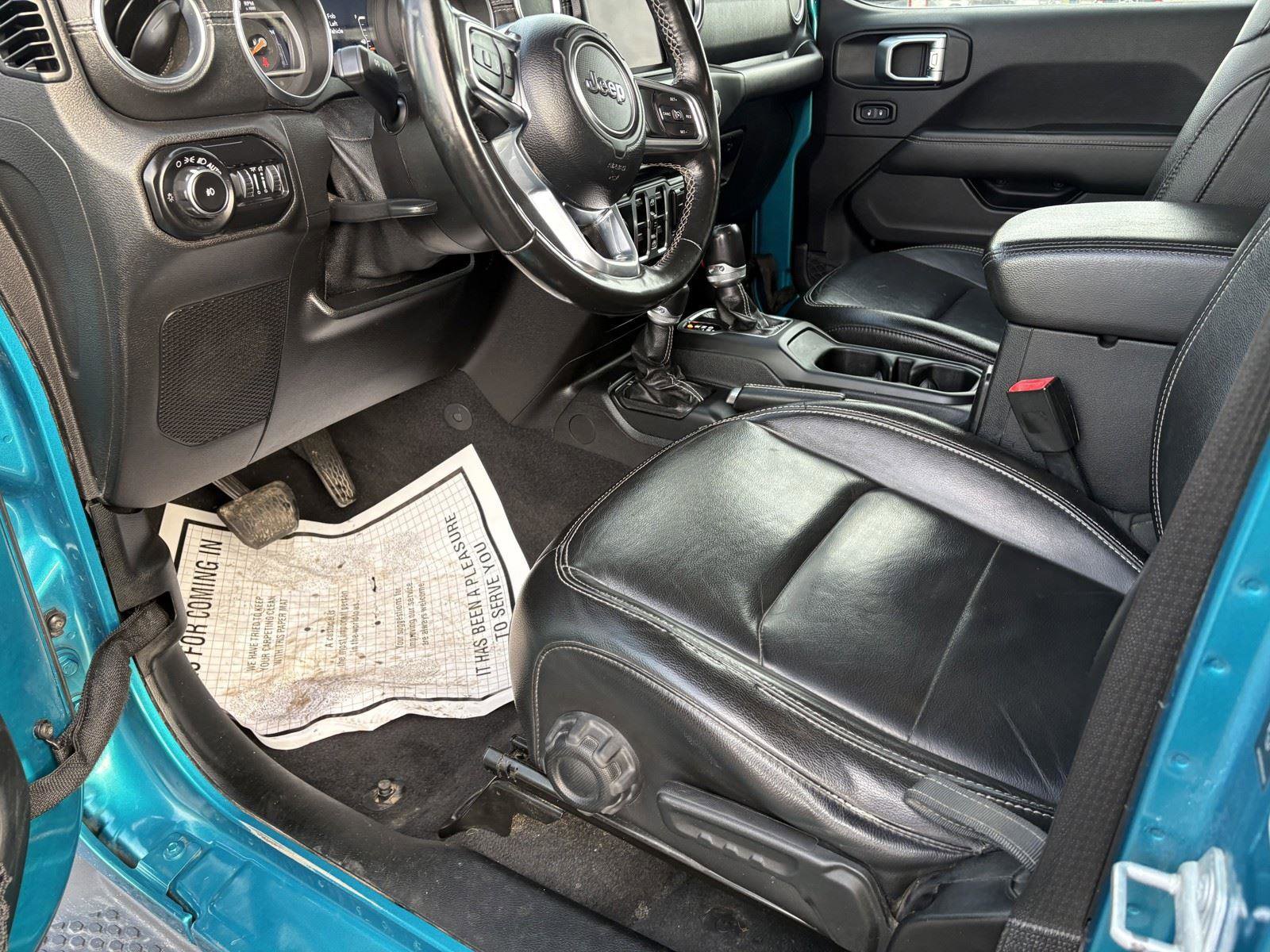 Used 2020 Jeep Wrangler Unlimited Sahara image 14