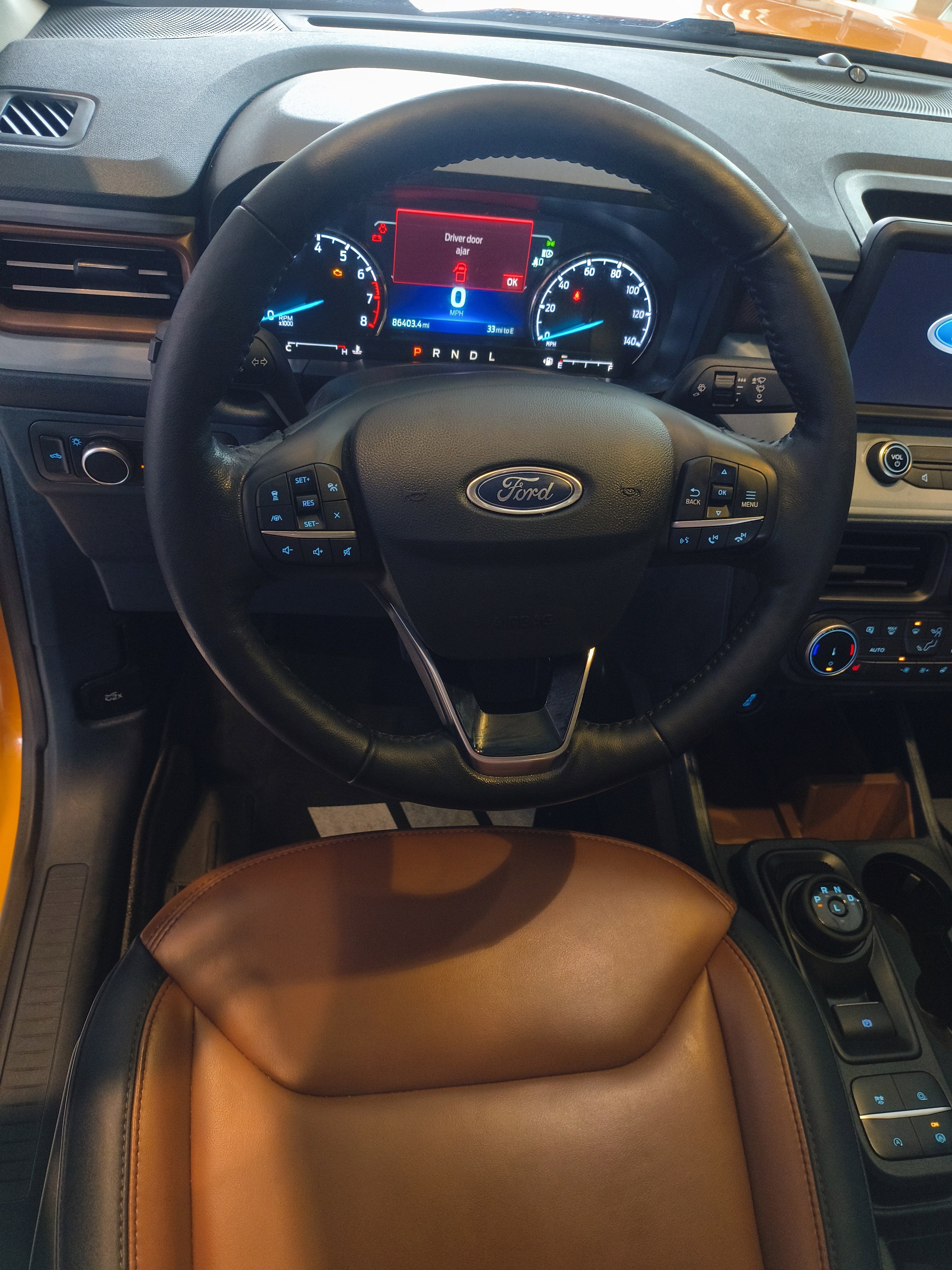 Used 2022 Ford Maverick Lariat w/ Lariat Luxury Package image 13