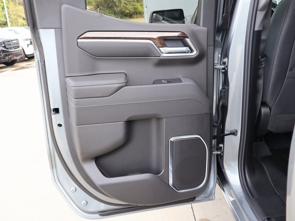 New 2026 GMC Sierra 1500 Elevation image 26